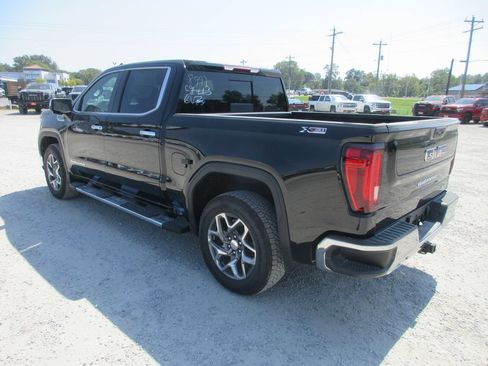 New 2026 GMC Sierra 1500 SLT w/ SLT Premium Plus Package AWD/4WD image 7