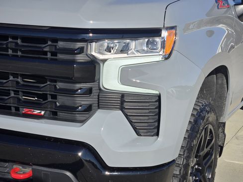 Used 2024 Chevrolet Silverado 1500 LT Trail Boss w/ Protection Package image 7