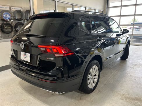 Used 2020 Volkswagen Tiguan S image 8
