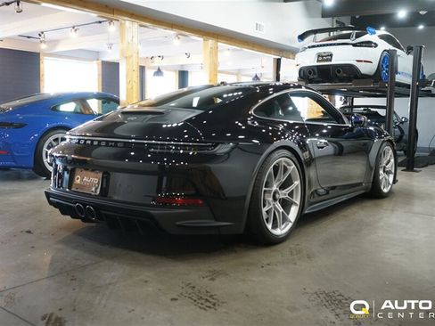 Used 2022 Porsche 911 GT3 RWD image 6