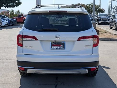 Used 2020 Honda Pilot Touring image 7
