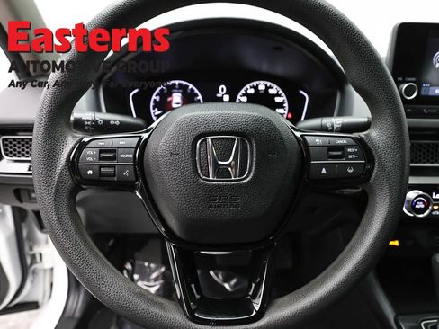 Used 2022 Honda Civic LX image 10