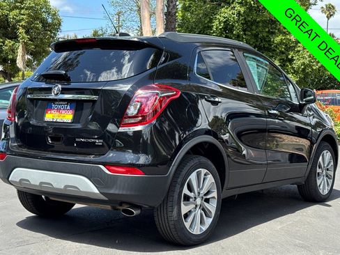 Used 2020 Buick Encore Preferred AWD/4WD image 4