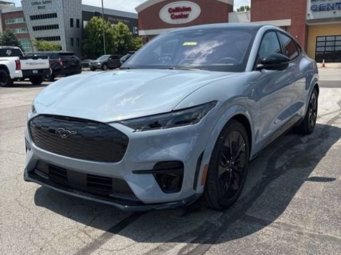 New 2025 Ford Mustang Mach-E GT image 2