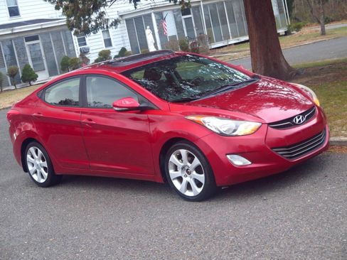 Used 2012 Hyundai Elantra Limited w/ Technology Pkg 5 image 22