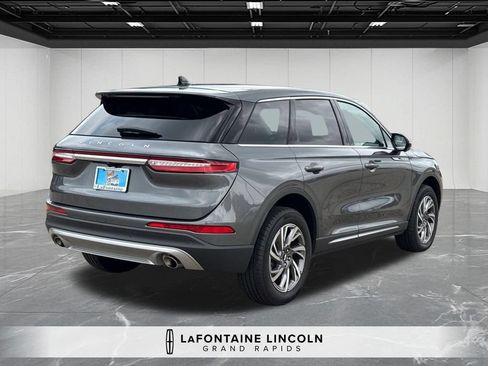 Certified 2024 Lincoln Corsair AWD w/ Equipment Group 101A image 5
