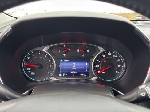 Used 2019 Chevrolet Equinox LT image 18