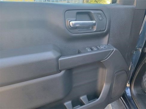 Certified 2023 Chevrolet Silverado 1500 Custom image 7