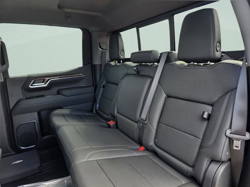 New 2026 Chevrolet Silverado 1500 RST w/ Convenience Package II AWD/4WD image 24