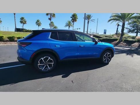 New 2026 Chevrolet Equinox EV LT image 28