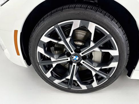 Used 2026 BMW 330i Sedan w/ Premium Package RWD image 29