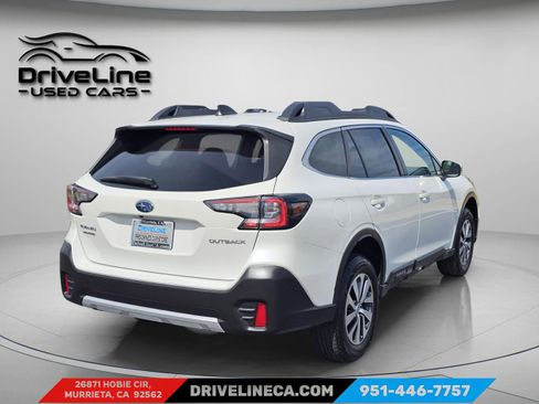 Used 2022 Subaru Outback Premium image 6
