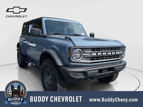 Used 2025 Ford Bronco 4-Door w/ Sasquatch Package AWD/4WD image 1