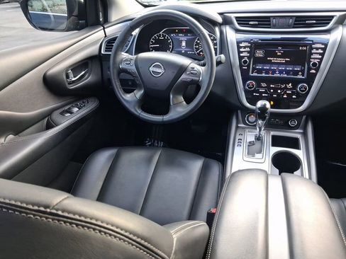 Certified 2023 Nissan Murano SV w/ SV Midnight Edition Package FWD image 10