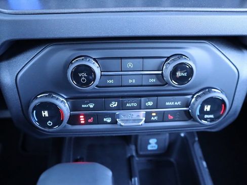 New 2025 Ford Bronco Big Bend AWD/4WD image 7