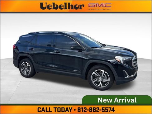 Used 2021 GMC Terrain SLT AWD/4WD image 2