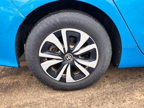 Used 2018 Toyota Prius Prime Plus image 42