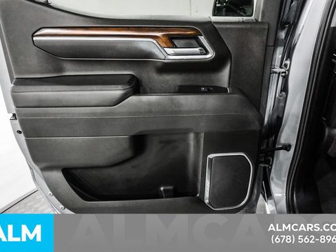 Used 2025 GMC Sierra 1500 SLT RWD image 46