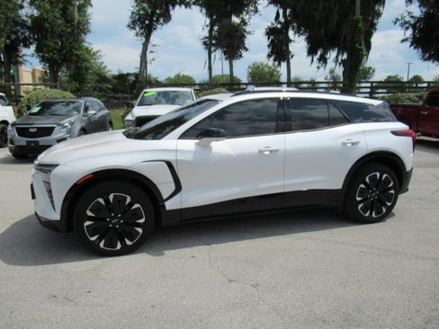 Used 2025 Chevrolet Blazer EV RS AWD/4WD image 4