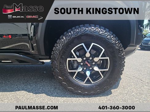 Used 2024 GMC Canyon AT4X AWD/4WD image 9