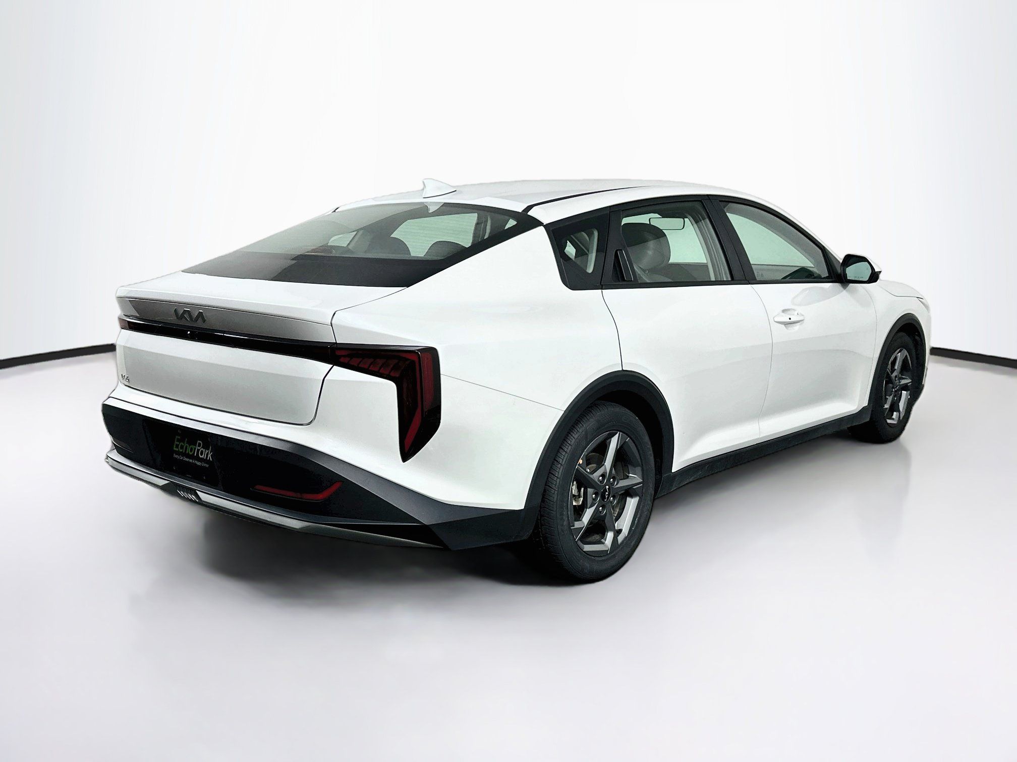 Used 2025 Kia K4 FWD image 9