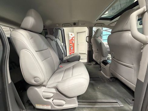 Used 2017 Toyota Sienna XLE w/ XLE Navigation Package image 49