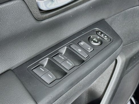 Certified 2024 Honda CR-V EX image 17