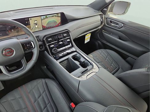 New 2025 Nissan Armada PRO-4X w/ Pro-4X Premium Package image 12