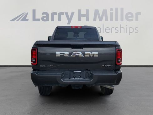 New 2025 RAM 2500 Big Horn image 5