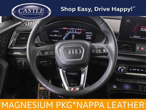 Used 2025 Audi SQ5 Premium Plus image 16