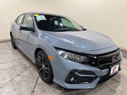 Used 2020 Honda Civic Sport Touring image 2