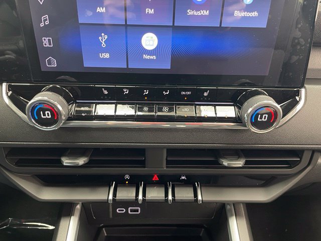 New 2026 Chevrolet Colorado Trail Boss AWD/4WD image 13