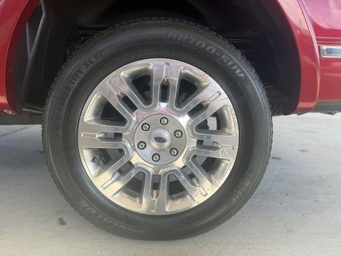 Used 2014 Ford F150 Platinum image 11