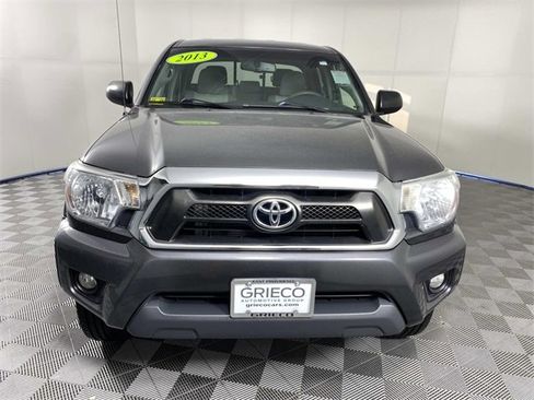 Used 2013 Toyota Tacoma 4x4 Double Cab w/ SR5 Pkg image 3