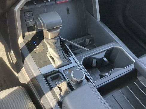 New 2026 Toyota Tundra SR5 image 18