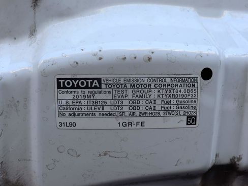 Used 2019 Toyota 4Runner SR5 image 7