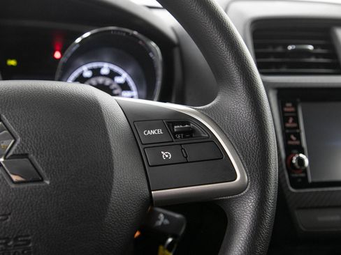 Used 2019 Mitsubishi Outlander Sport ES AWD/4WD image 24