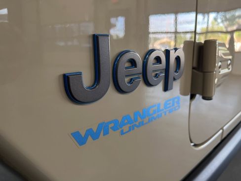 Used 2022 Jeep Wrangler Unlimited Rubicon 4xe w/ Cold Weather Group image 13