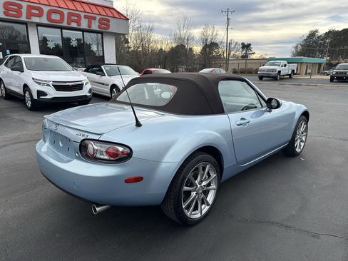 Used 2008 MAZDA MX-5 Miata image 4