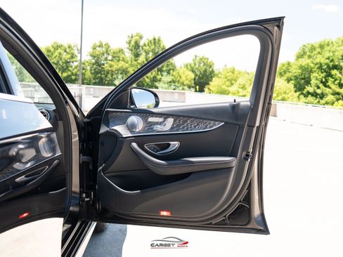 Used 2021 Mercedes-Benz E 350 4MATIC Sedan w/ Premium Package image 42