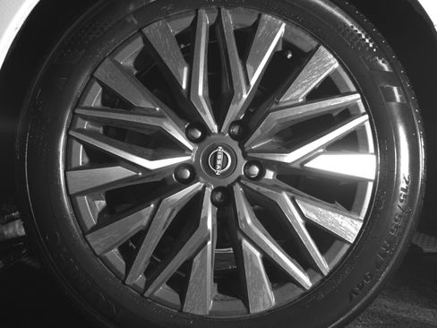 Used 2025 Nissan Altima 2.5 SV image 14