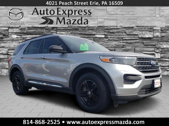 Used 2021 Ford Explorer XLT AWD/4WD image 1