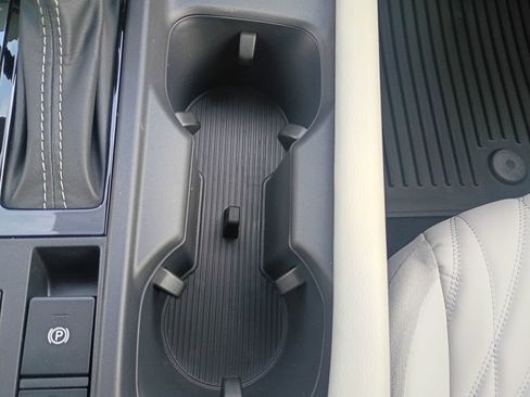 New 2026 Nissan Sentra SL w/ Floor Mat Package image 21