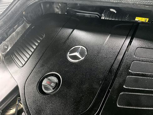 Certified 2024 Mercedes-Benz GLE 450e 4MATIC image 32