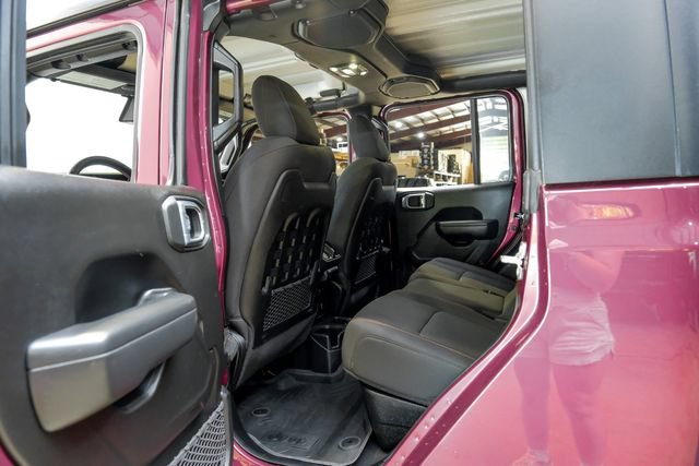 Used 2022 Jeep Gladiator Rubicon w/ LED Lighting Group AWD/4WD image 94