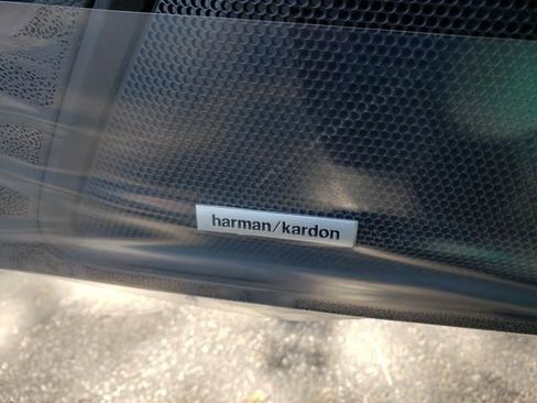 Used 2025 Subaru Outback Touring image 17