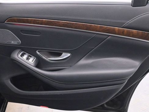 Used 2016 Mercedes-Benz S 550 4MATIC Sedan image 20