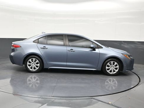 Used 2020 Toyota Corolla LE image 7
