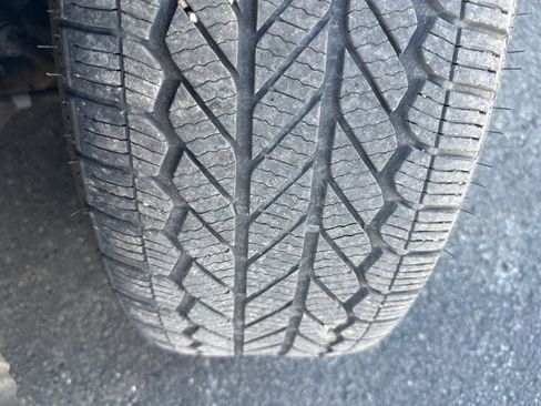 Used 2019 Subaru Legacy 2.5i Premium image 3