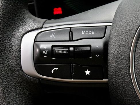 Used 2025 Kia K5 LXS FWD image 25